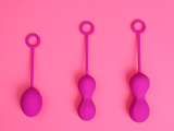Як вагінальні кульки допоможуть укріпити жіночі м’язи після пологів