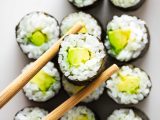 Как выбрать лучшие сеты суши с доставкой