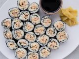 Заказать роллы: искусство выбора идеального ужина